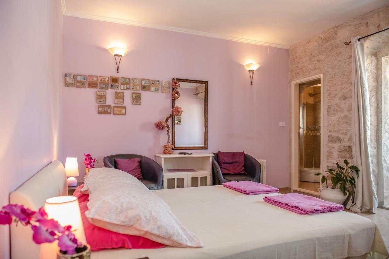 Devivi Apartments Split Bagian luar foto